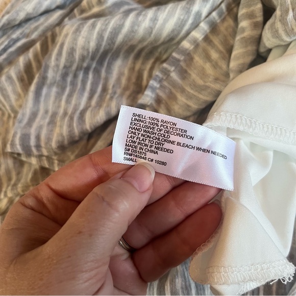 NWT Calstyle striped 3/4 sleeve midi dress - Picture 8 of 8